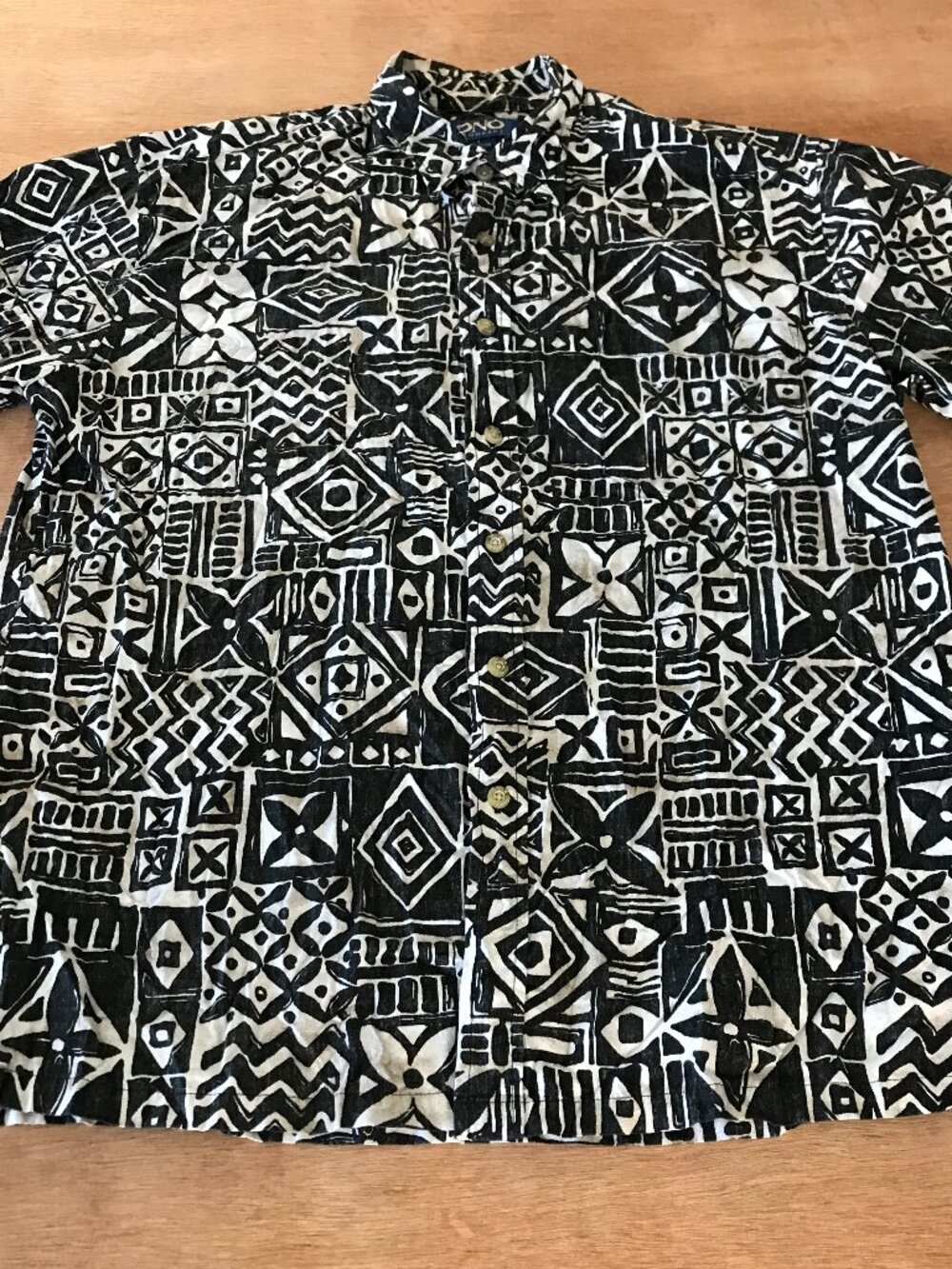 Ono Hawaiian Shirt Men L Black Geometric Tribal Button Up Pocket Short Sleeve